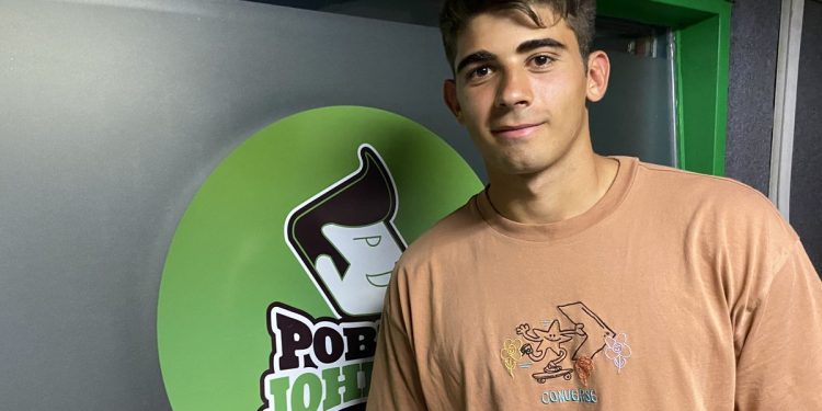 Nicolás Viola pasó por “Apuntes de Rugby”