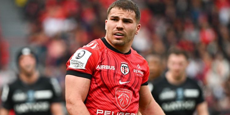 Antoine Dupont: “El principal objetivo del club esta semana será Exeter y la próxima será el Top 14”