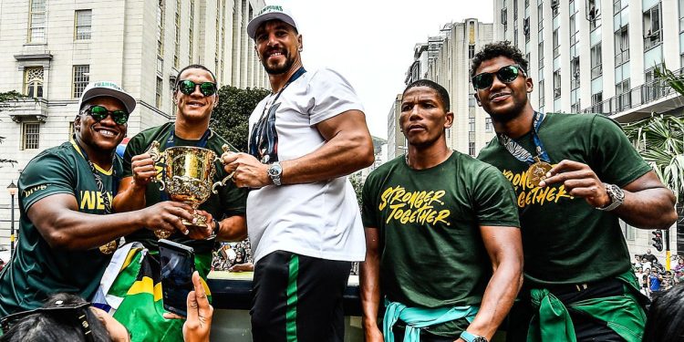 ¿Etzebeth o Mbonambi? Dos alternativas claras a la capitanía de los Springbok