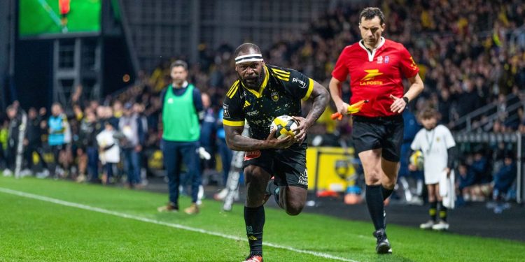 Top 14: La Rochelle sigue firme en sus aspiraciones a llegar a semifinales