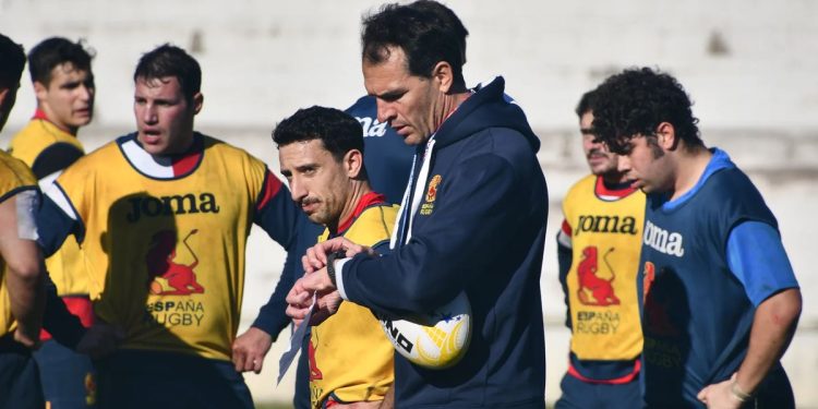 Pablo Bouza: “Podemos hacer mucho daño a Tonga y frenar a sus delanteros, el partido va a ser muy parejo”