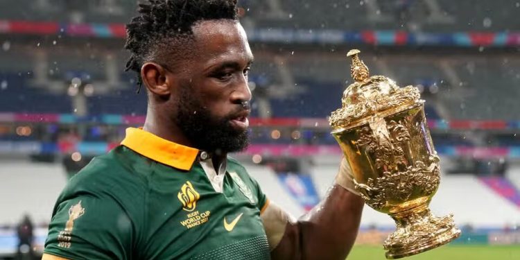 La Webb Ellis Cup continúa recorriendo el país de los campeones del mundo