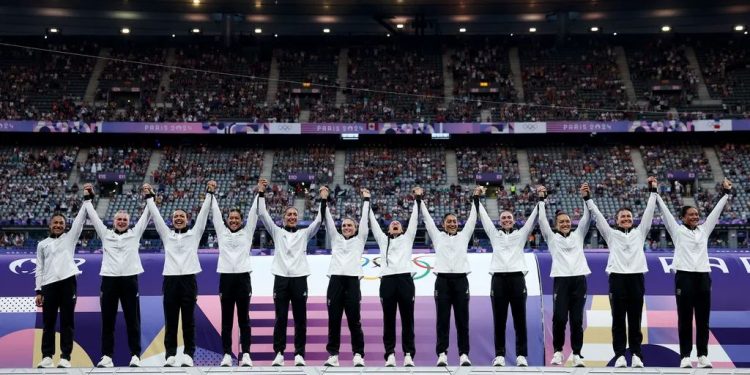 Nueva Zelanda retiene el oro olímpico femenino en París