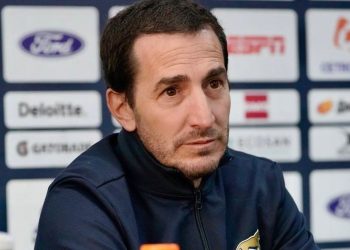 Santiago Gómez Cora: “La verdad es que vi mucha hostilidad en París”