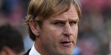 Los All Blacks piden respuestas a World Rugby tras error del árbitro