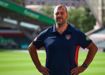 Premiership: Cheika fue suspendida por ‘faltarle el respeto a un médico’