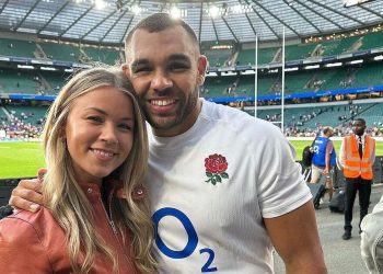 Joe Marchant se casa con la hija de una leyenda del fútbol inglés