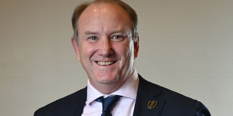 Brett Robinson, es el nuevo Presidente de World Rugby