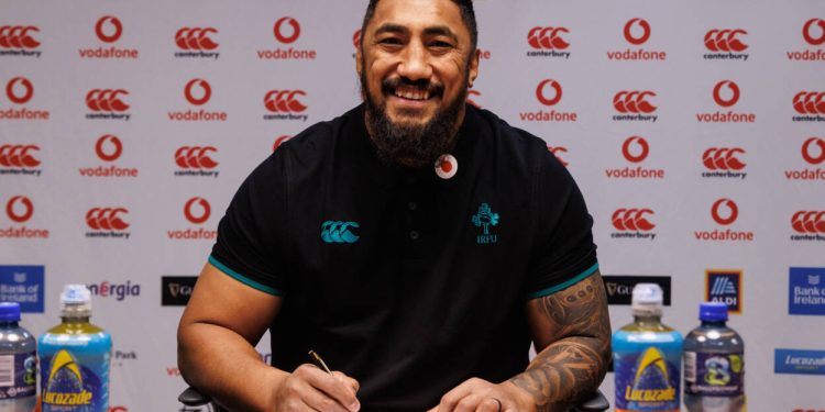 Bundee Aki y James Ryan se quedan en Irlanda