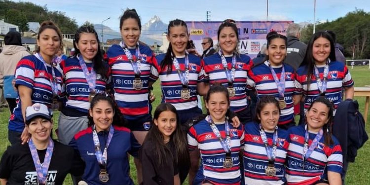 Rugbeat y Ushuaia Ruby Club, se coronaron campeones del “Seven del Fin del Mundo”