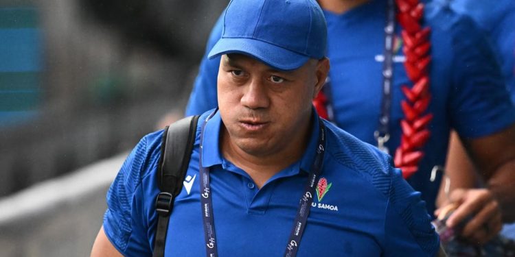 Mahonri Schwalger, dejó de ser el técnico de Samoa