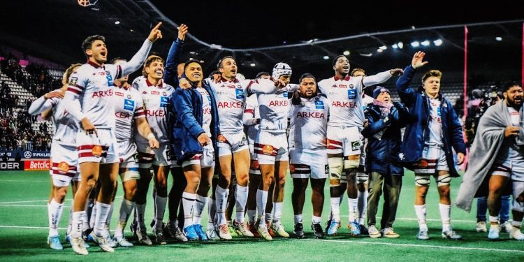 Top 14: Bordeaux-Bègles se lució en París y es líder en soledad