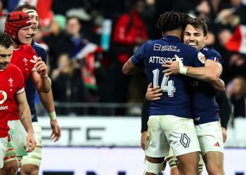 Seis Naciones: Ganó la lógica en la primera fecha