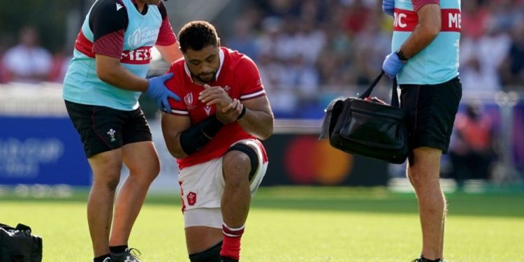 Taulupe Faletau regresa y Gales busca poner fin a su racha de derrotas