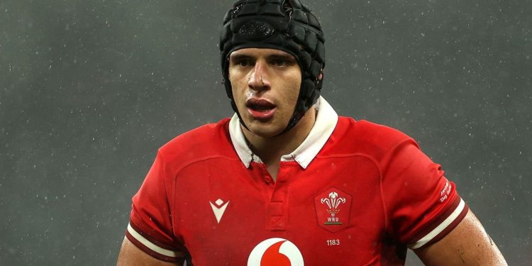 Dafydd Jenkins: “No podemos permitir que Inglaterra gane el campeonato en Cardiff”