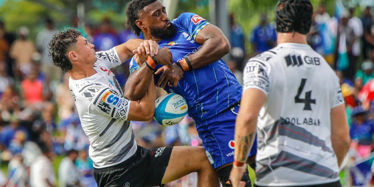 Súper Rugby Pacific: Crusaders ganó en Suva y no le pierde pisada a Chiefs