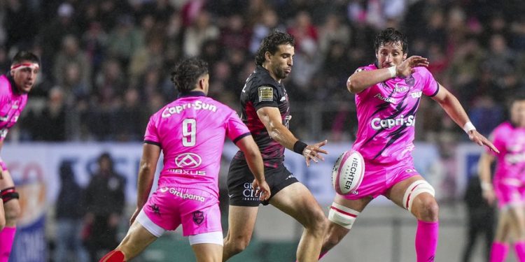Top 14: Toulouse ganó en París y está cada vez más cerca de semifinales