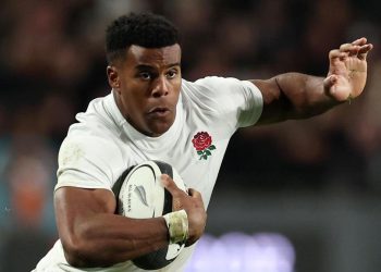 Inglaterra: 14 jugadores sin caps en la convocatoria de Borthwick