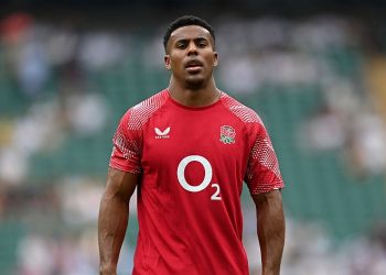 Borthwick anunció el plantel inglés con Feyi-Waboso para la gira por Argentina