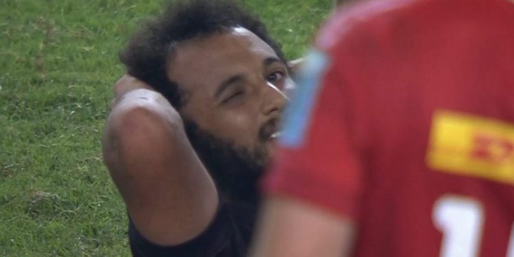 Siya Kolisi salió a bancar fuerte a  Jaden Hendrikse