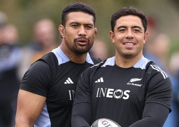Anton Lienert-Brown renueva con los All Blacks y se tomará un año sabático en Japón
