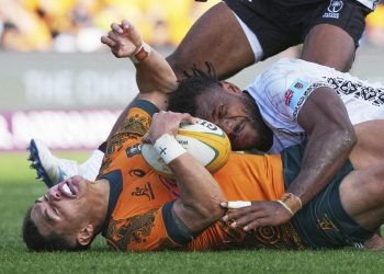 Noah Lolesio fue operado tras la victoria ante Fiji y será baja por tiempo indefinido