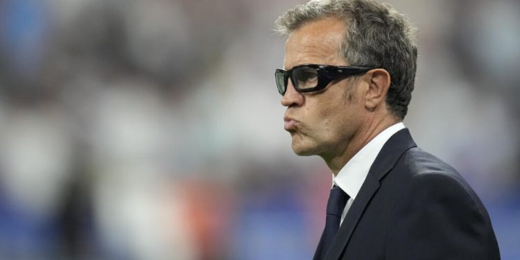 Fabien Galthié: “Me gustaría que nos arbitraran como a la selección francesa, no como a una nación pequeña”