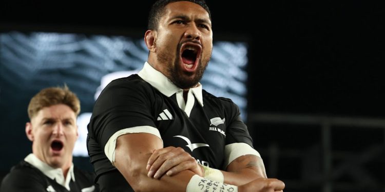 Ardie Savea: La conversación que casi puso fin a su carrera