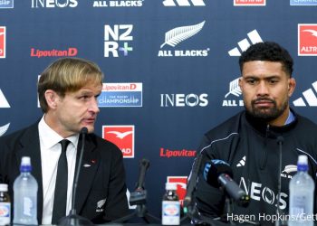 All Blacks bajo presión: fuertes críticas internas al ciclo de Scott Robertson