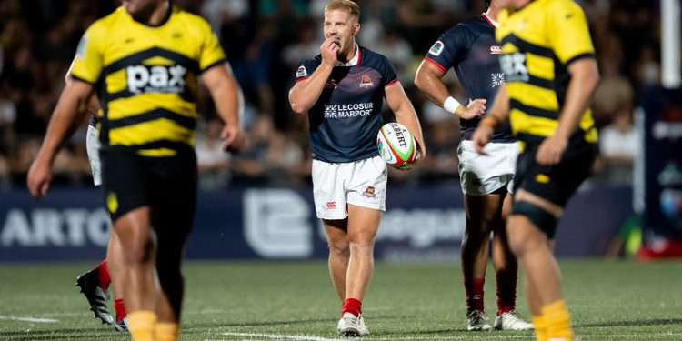 Capibaras XV debutó a lo grande y goleó al campeón en Rosario